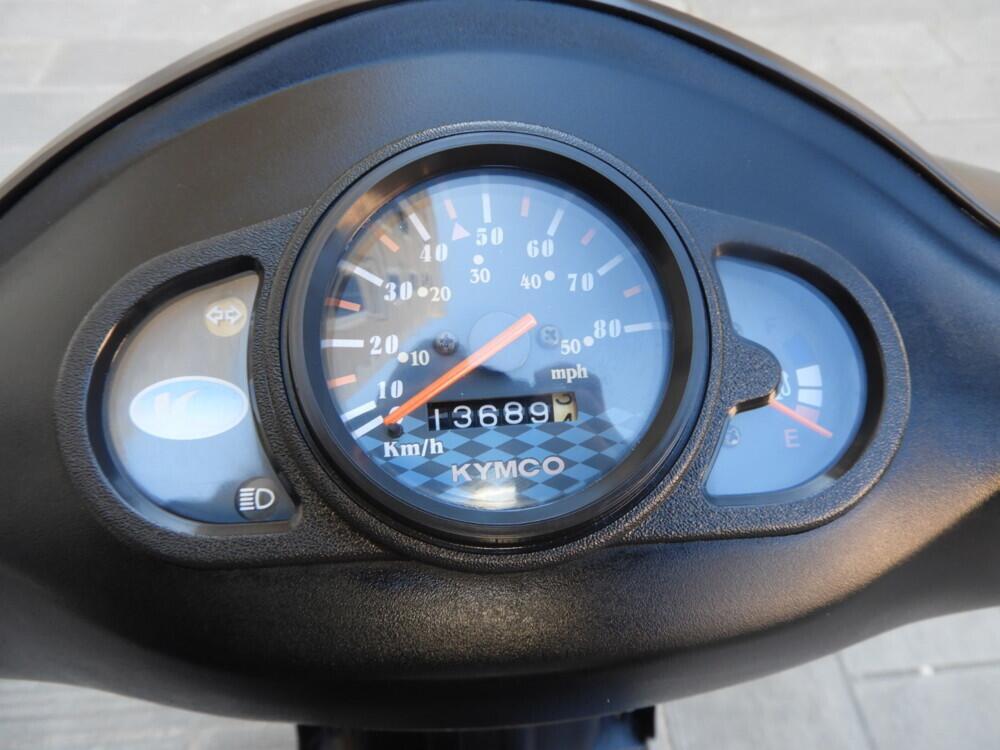 Kymco Agility 50 R12 (2007 - 17) (5)
