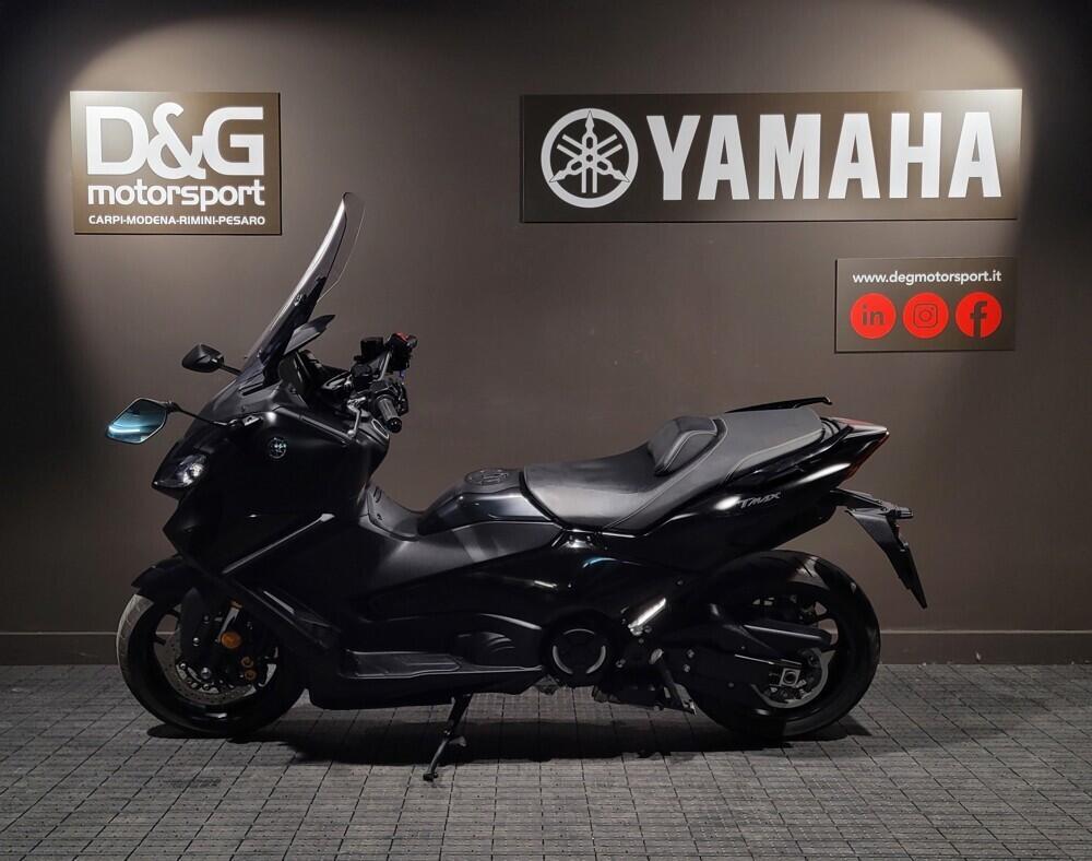 Yamaha T-Max 560 Tech Max (2022 - 24) (2)