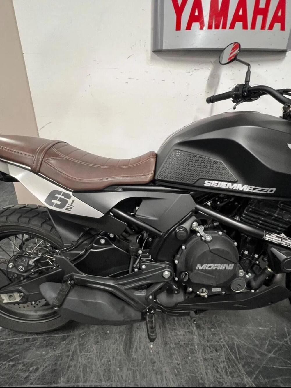 Moto Morini SEIEMMEZZO STR (2022 - 26) (6)