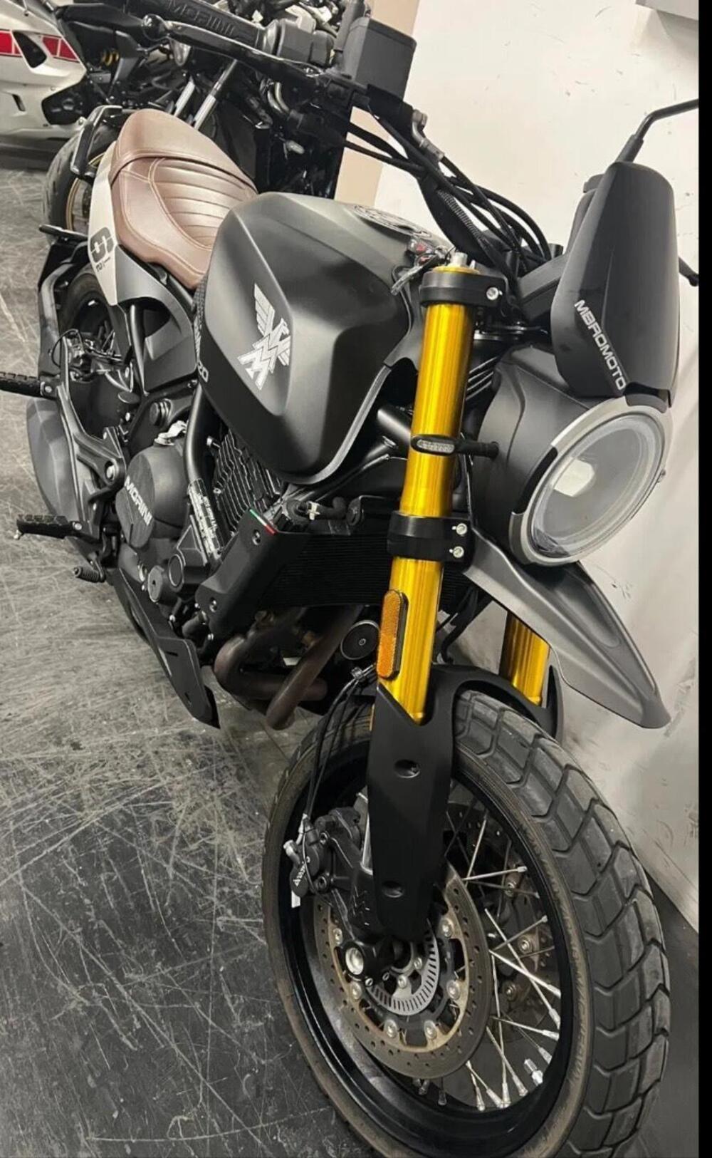 Moto Morini SEIEMMEZZO STR (2022 - 26) (11)