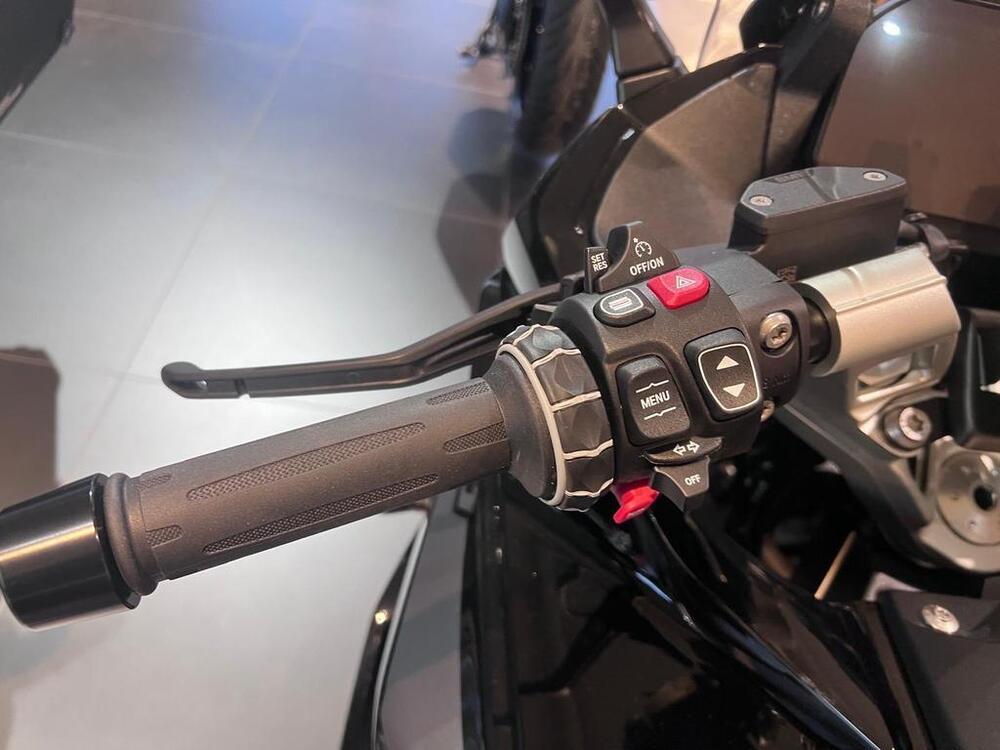 Bmw R 1300 RS (2026) (7)