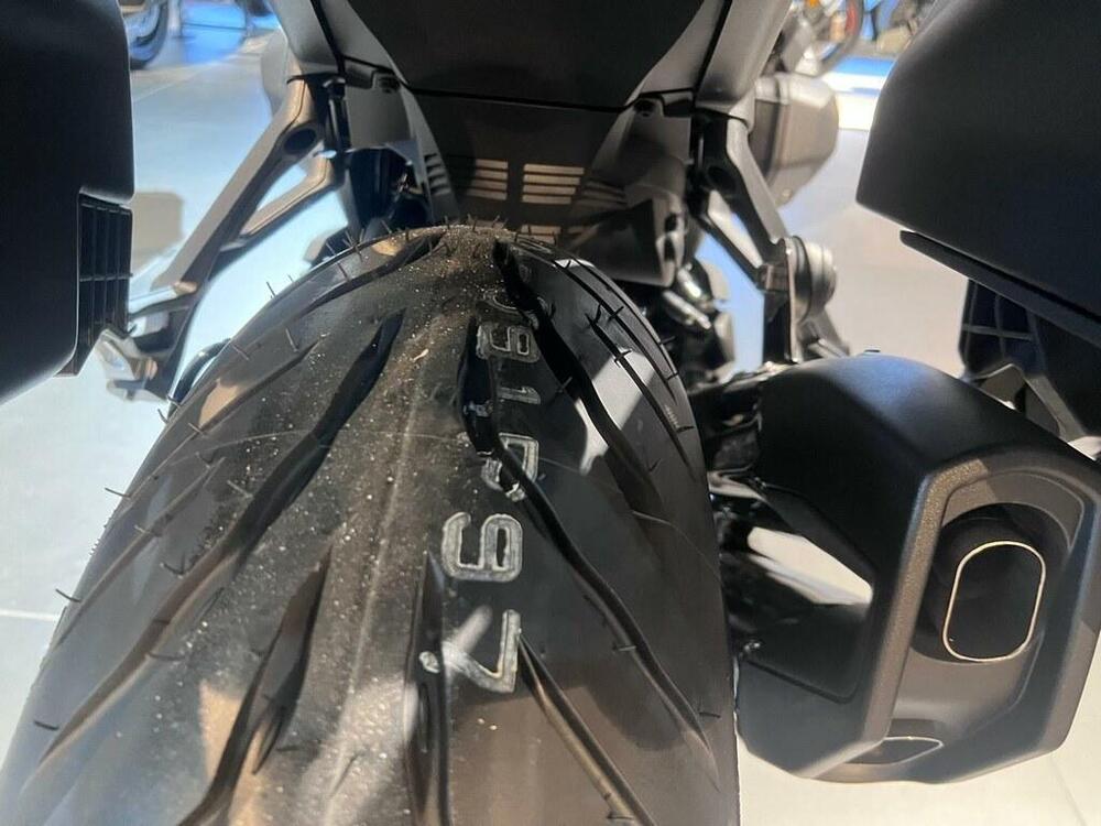 Bmw R 1300 RS (2026) (10)