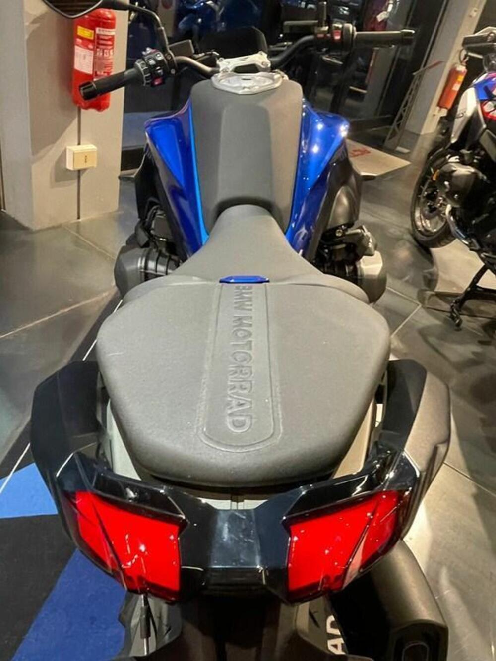 Bmw R 1300 R (2026) (7)