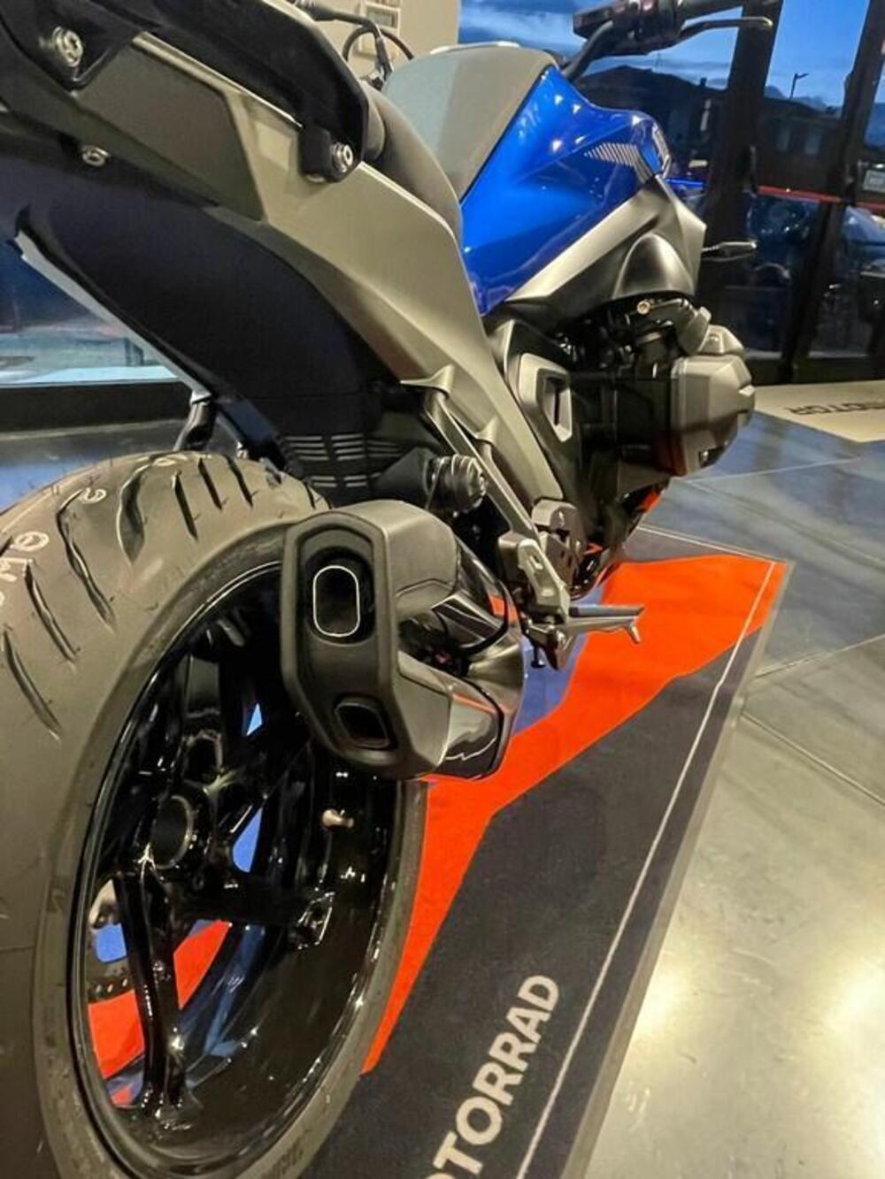 Bmw R 1300 R (2026) (12)