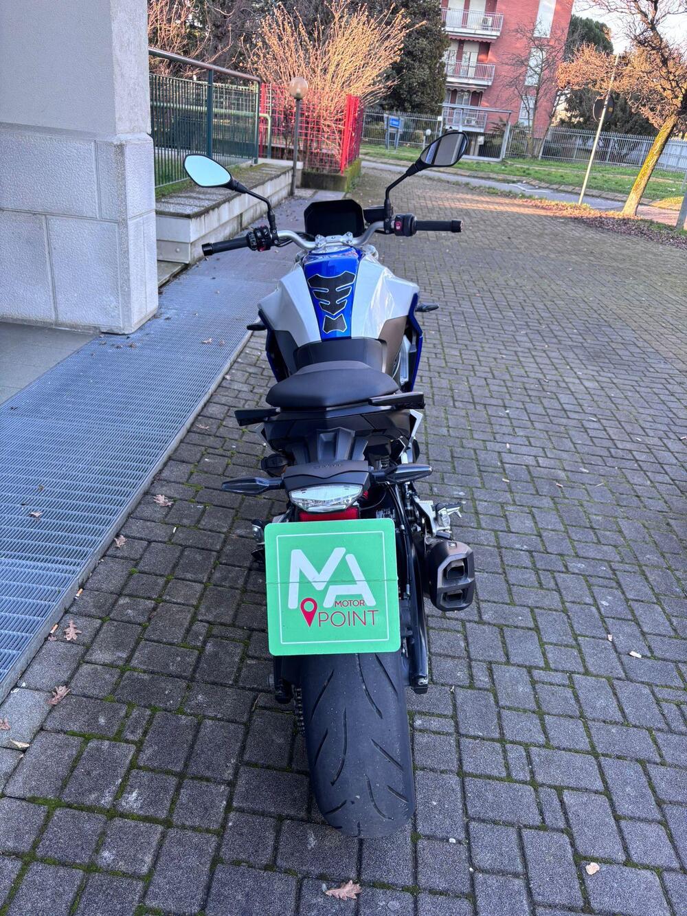 Bmw F 900 R (2021 - 24) (4)