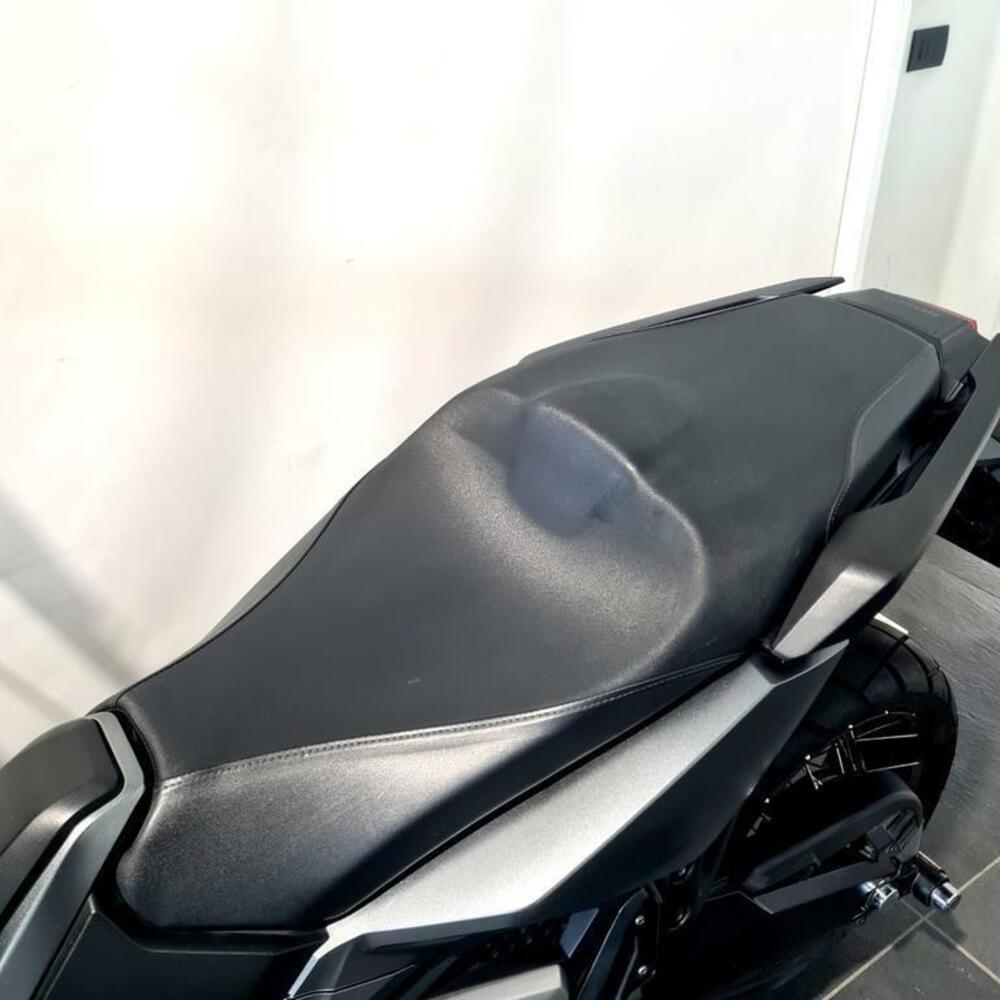 Honda X-ADV 750 DCT Adventure (2021 - 24) (13)