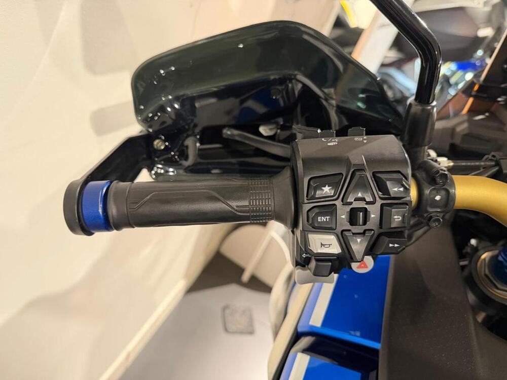 Honda Africa Twin CRF 1100L Urban DCT (2020 - 21) (2)