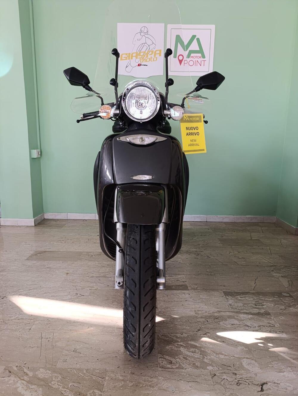 Aprilia Scarabeo 250 GT (2004 - 07) (3)