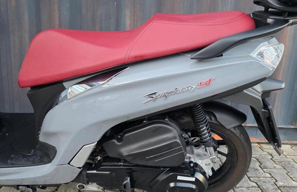 Sym Symphony 125 ST (2021 - 24) (9)