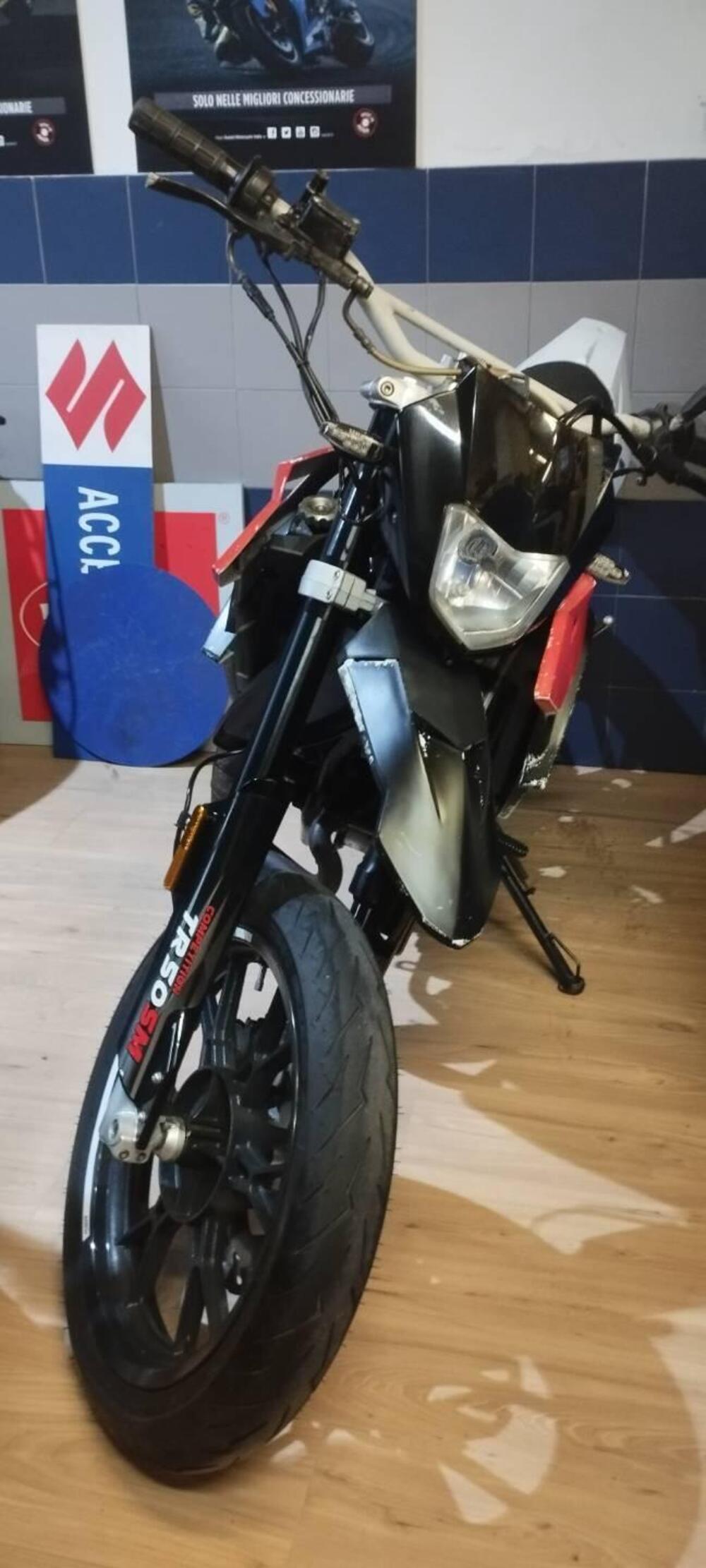 KSR Moto TR 50 SM Competition 2T (2014 - 17) (2)