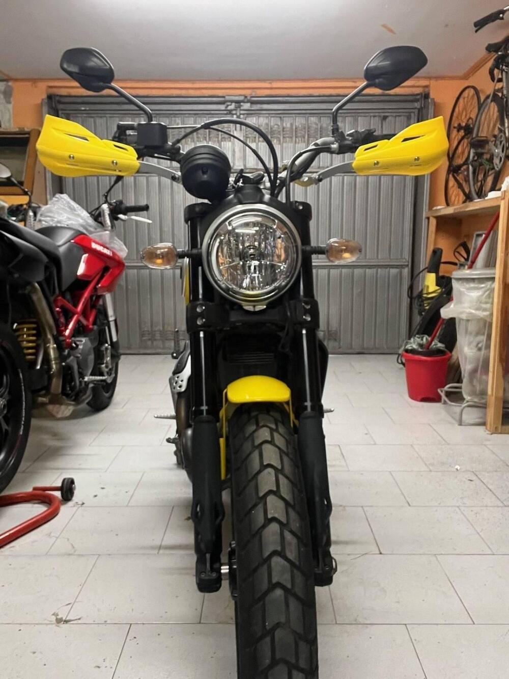 Ducati Scrambler 800 Icon (2015 - 16) (4)