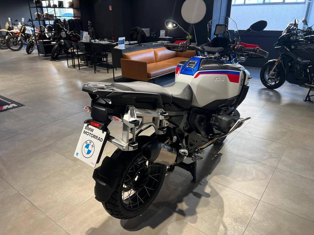 Bmw R 1300 GS Adventure Trophy (2025 - 26) (8)