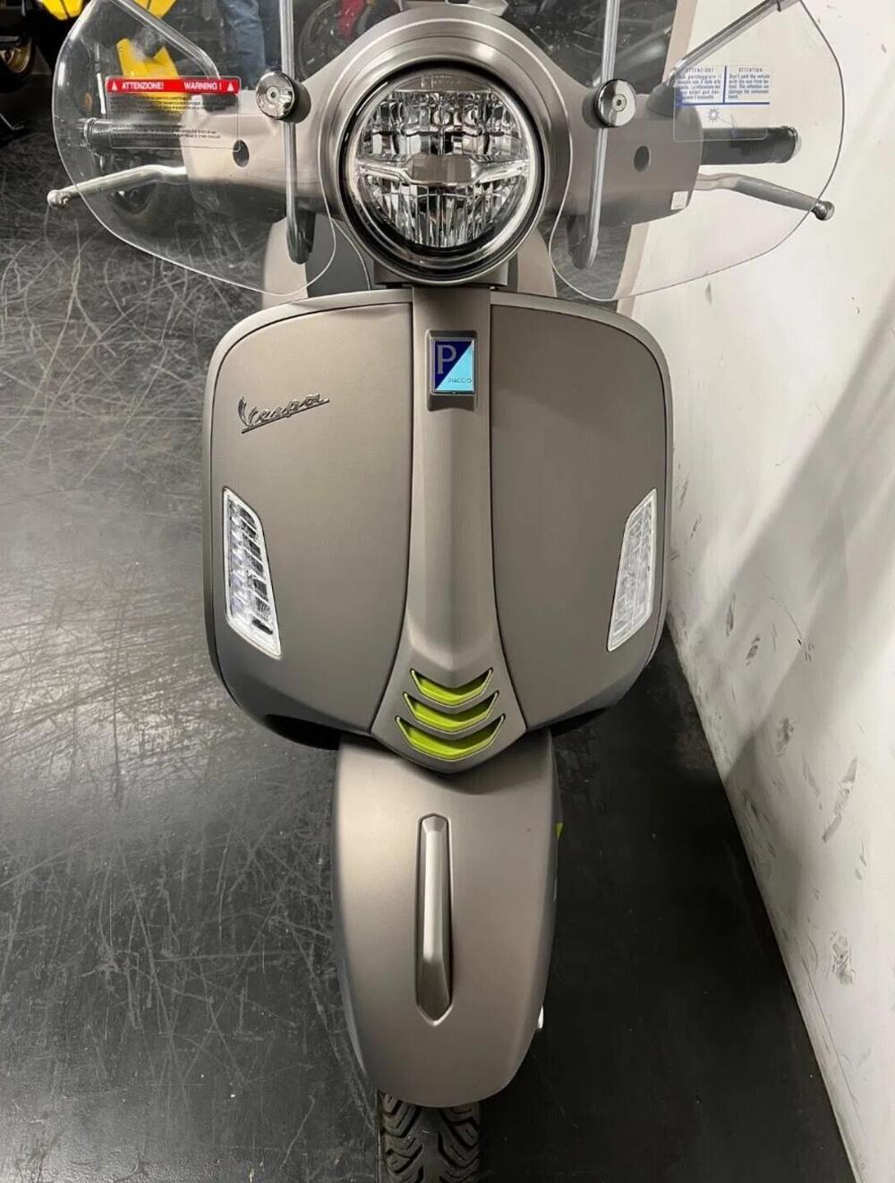 Vespa GTS 300 Super (2023 - 24) (3)