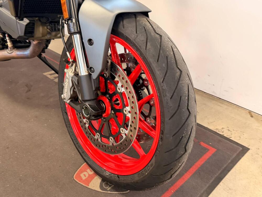 Ducati Monster 937 + (2021 - 25) (4)