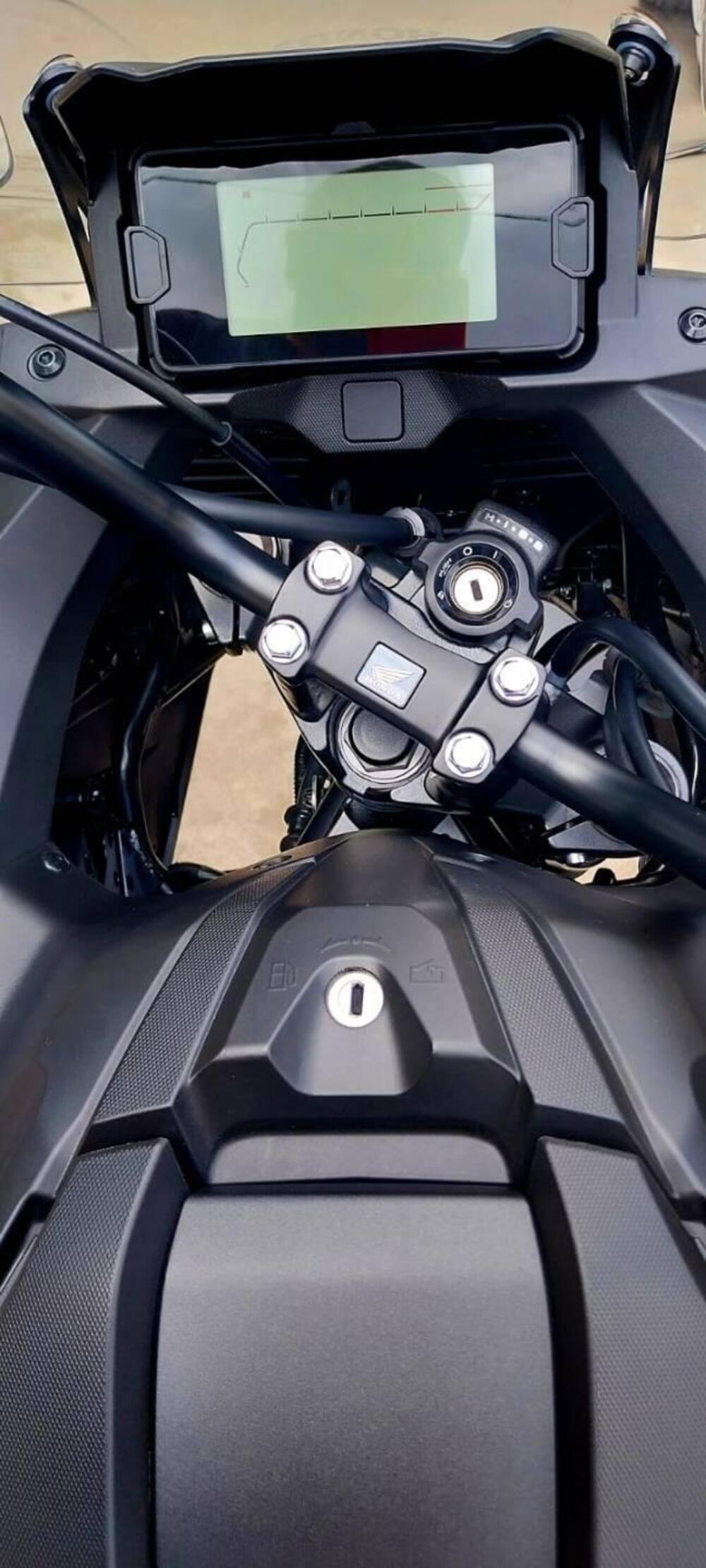Honda NC 750 X (2021 - 24) (2)