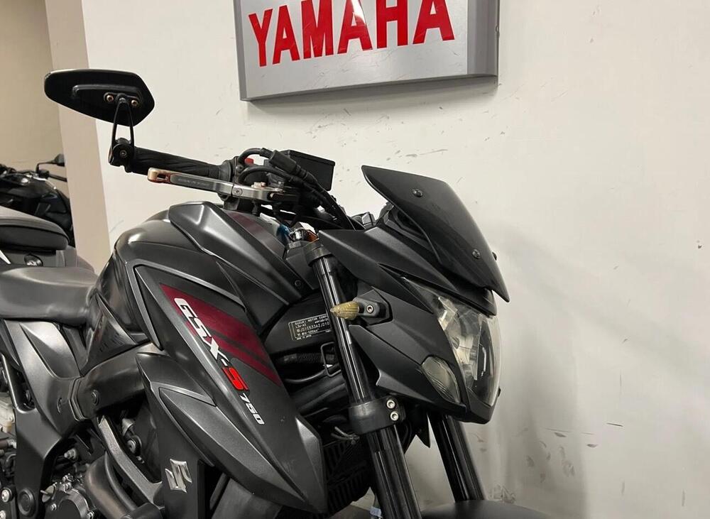 Suzuki GSX S 750 Yugen (2018 - 20) (2)