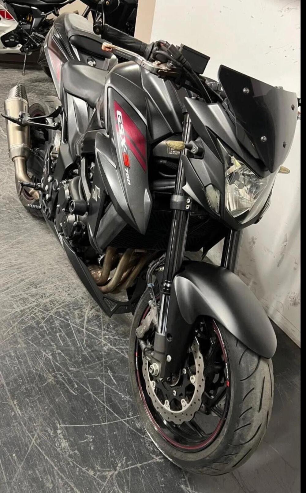 Suzuki GSX S 750 Yugen (2018 - 20) (11)