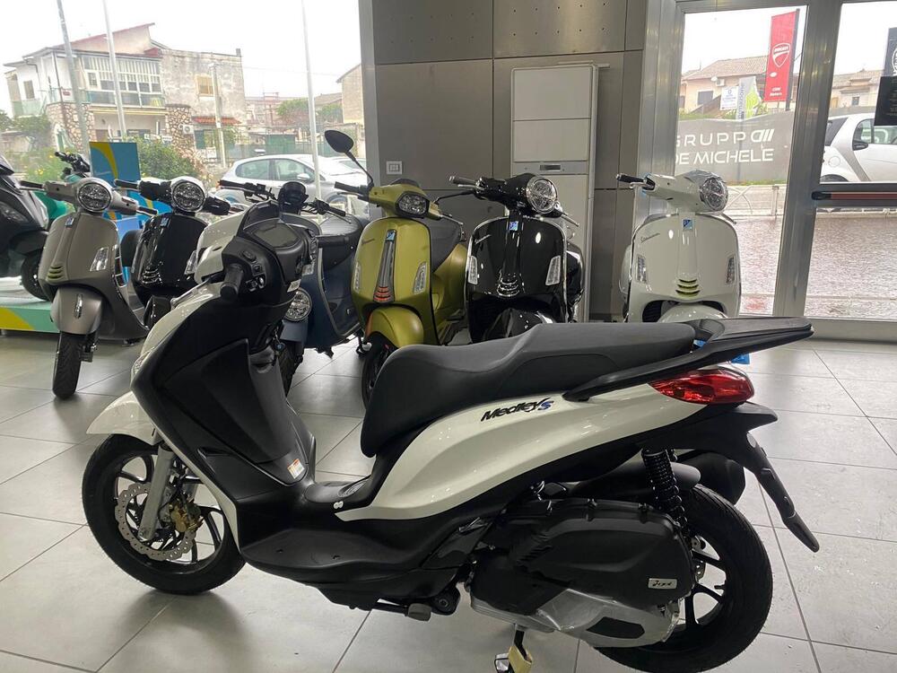 Piaggio Medley 125 S (2025 - 26) (5)