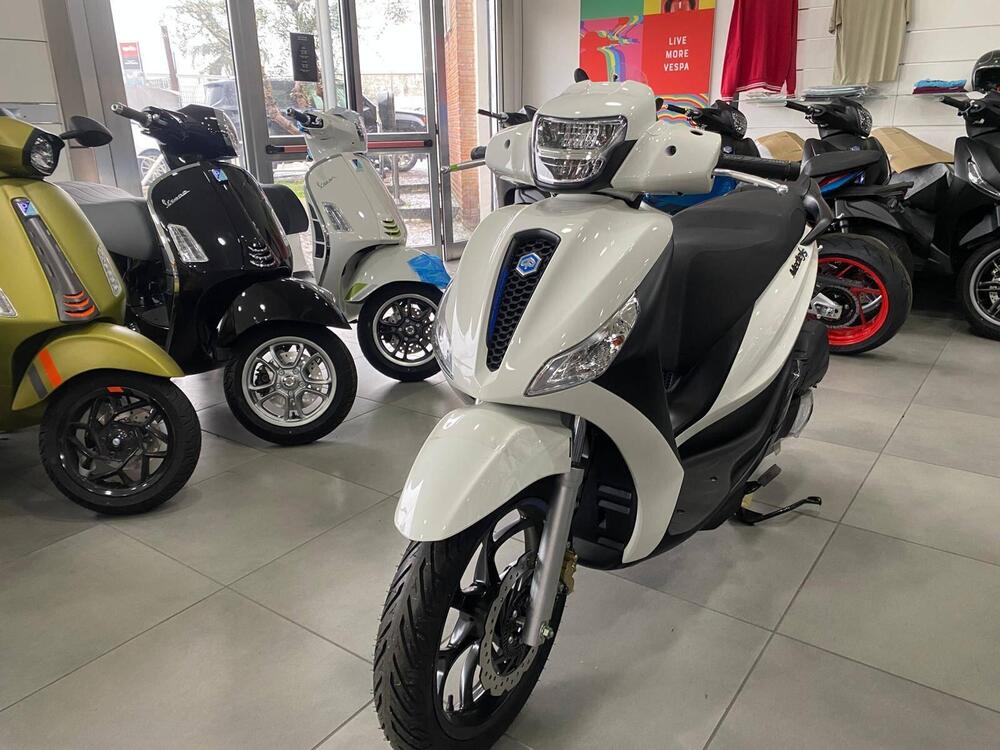 Piaggio Medley 125 S (2025 - 26) (2)