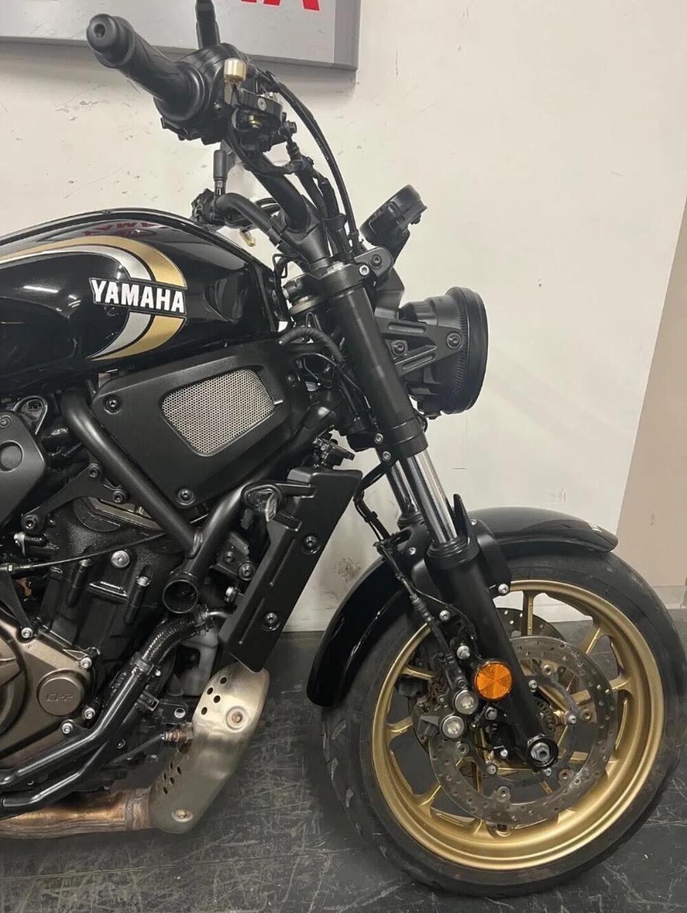 Yamaha XSR 700 (2022 - 26) (7)