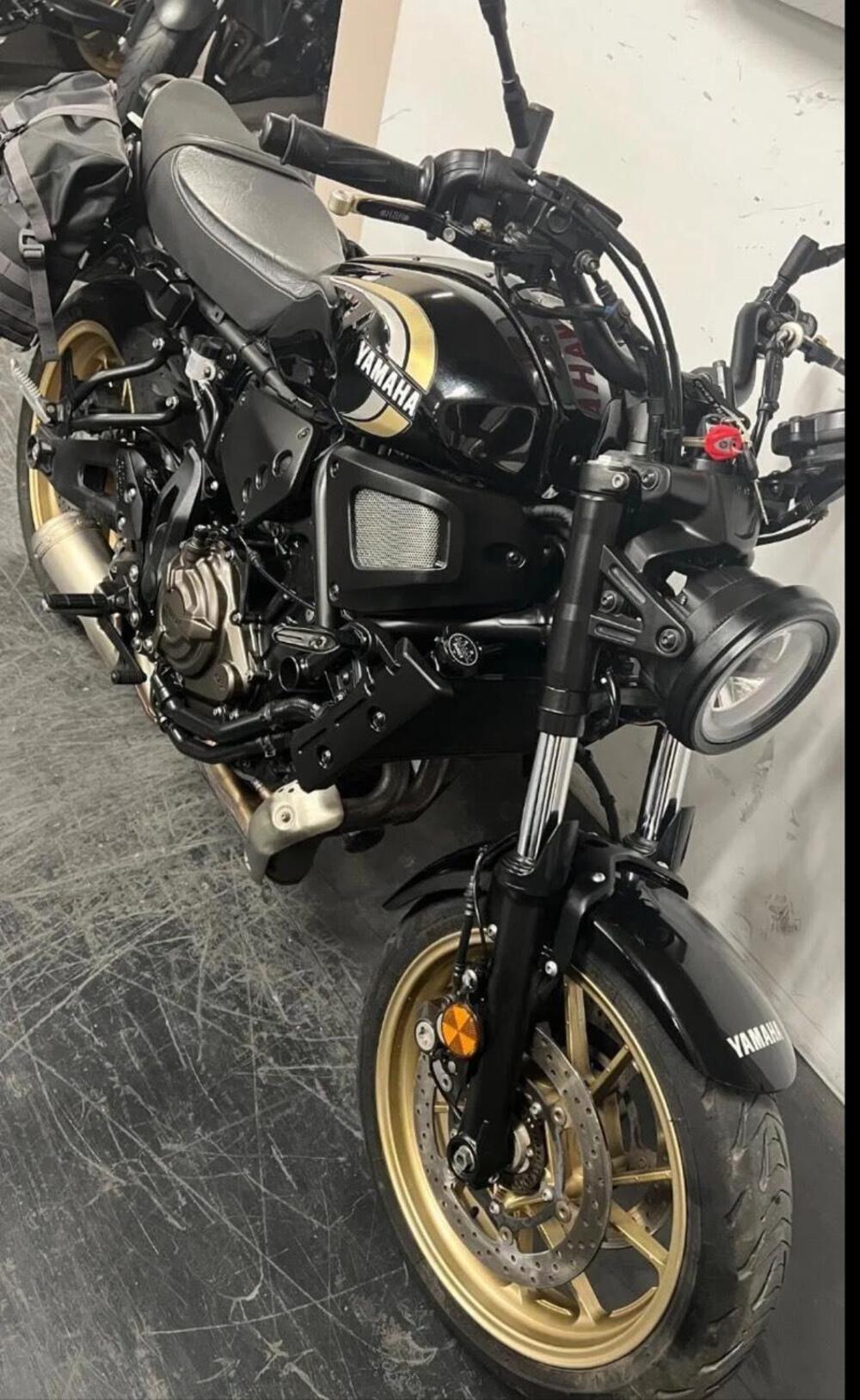 Yamaha XSR 700 (2022 - 26) (11)