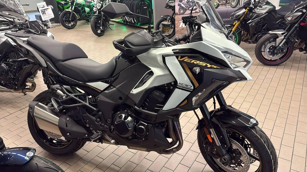 Kawasaki Versys 1100 S (2025 - 26) (2)