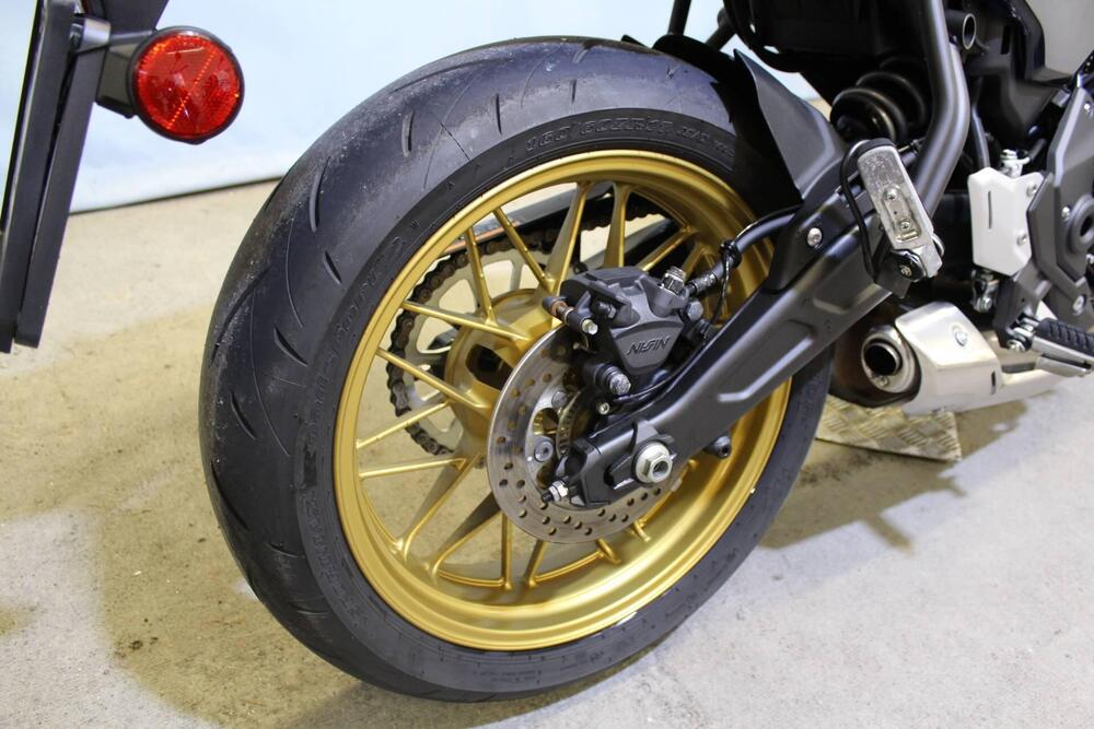 Kawasaki Z 650 RS (2025 - 26) (6)