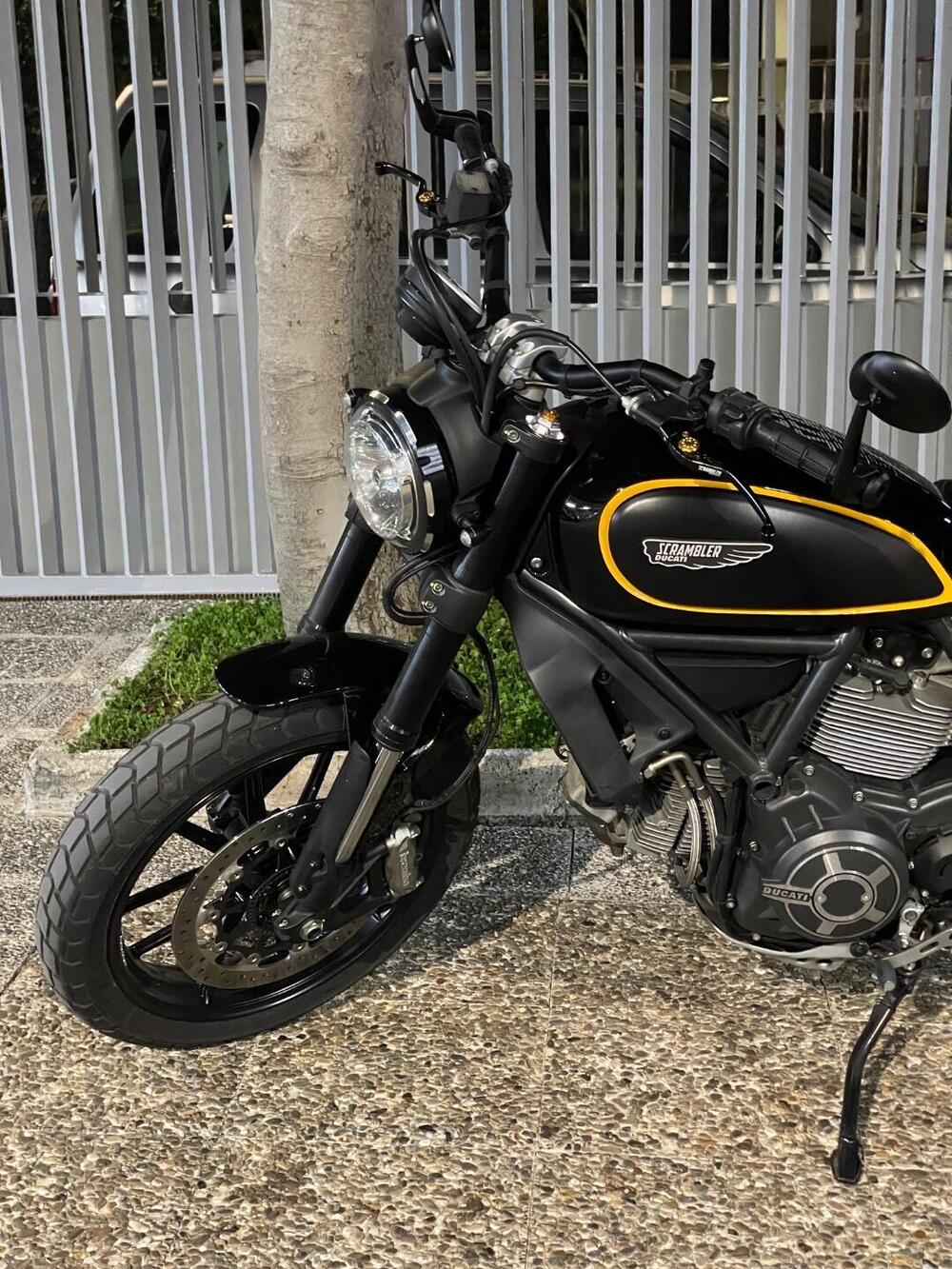 Ducati Scrambler 800 Icon (2015 - 16) (4)