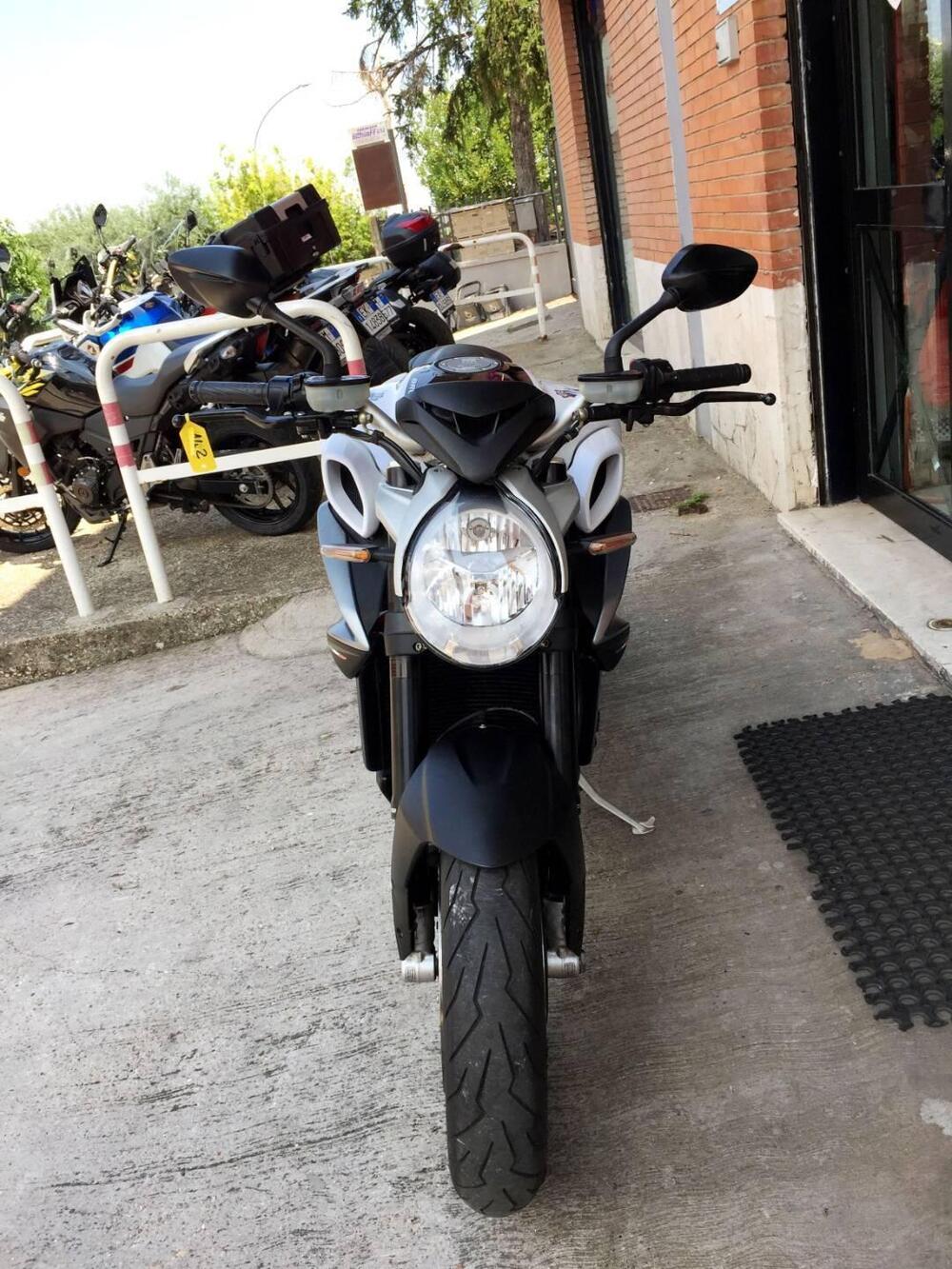 MV Agusta Brutale 800 RR (2017 - 20) (3)