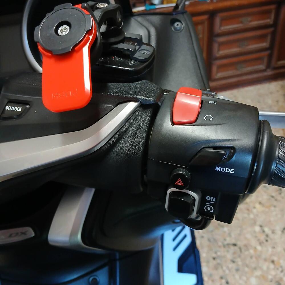 Yamaha T-Max 530 DX (2017 - 19) (8)