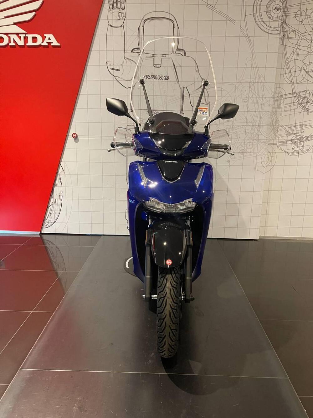 Honda SH 125 Vetro (2026) (3)