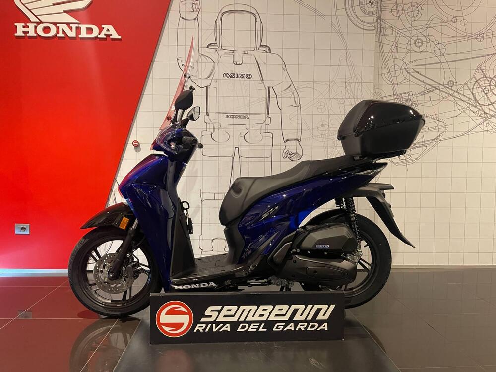 Honda SH 125 Vetro (2026) (5)