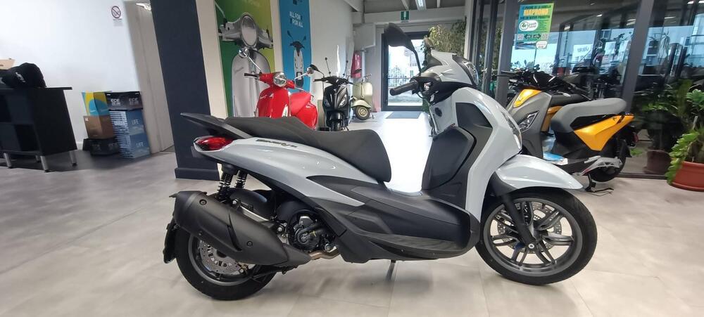 Piaggio Beverly 310 S (2025 - 26)