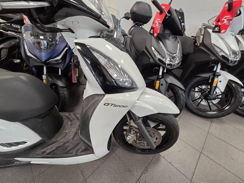 Kymco People 200i GT (2010 - 17) (3)