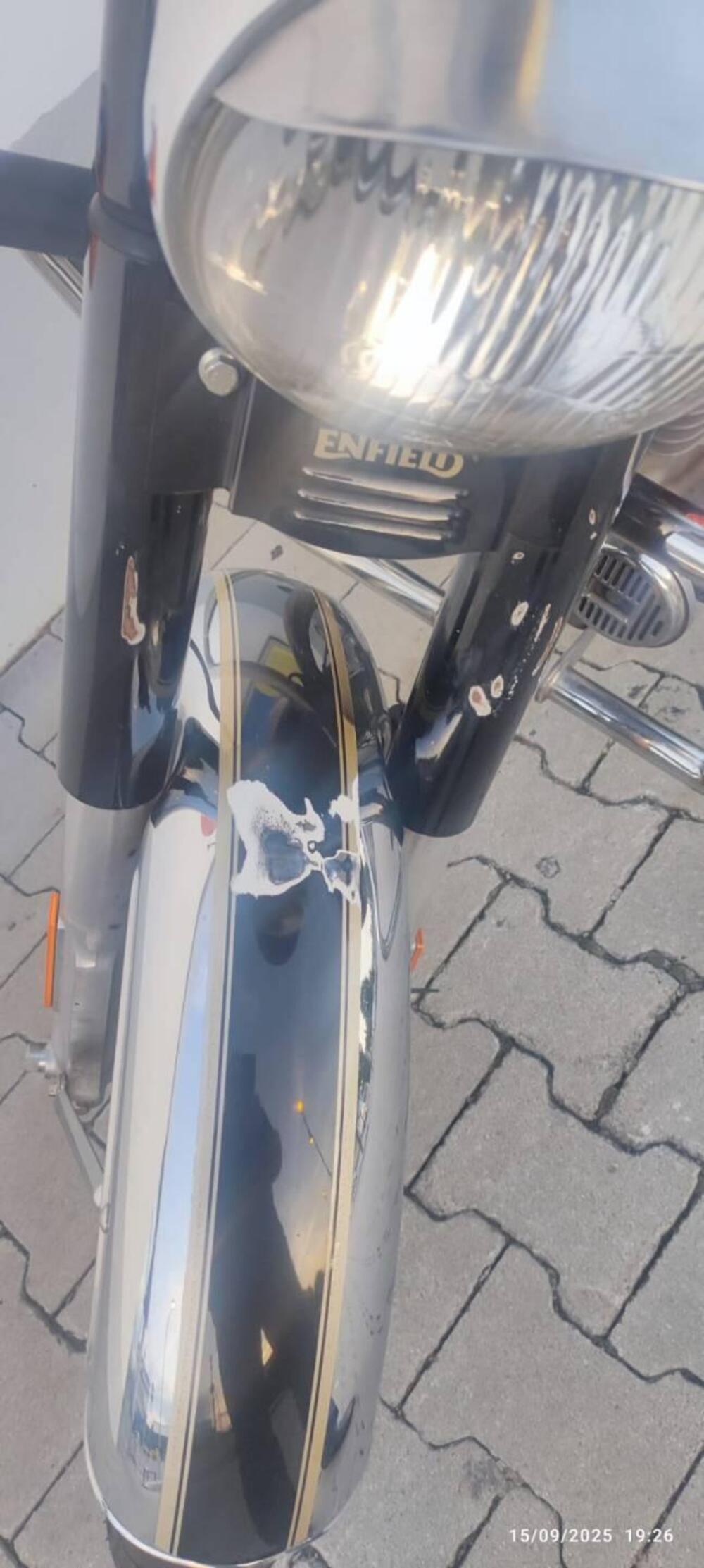 Royal Enfield Classic 500 EFI - Chrome (2017 - 20) (6)