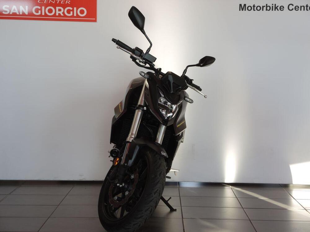 Honda CB 750 Hornet (2023 - 24) (2)