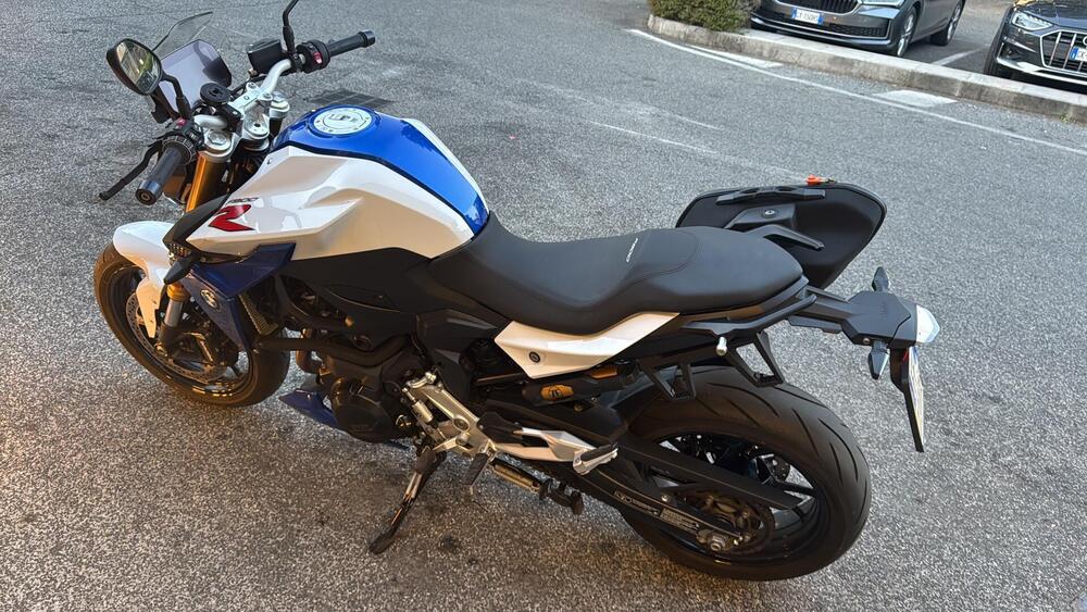 Bmw F 900 R (2021 - 24) (3)