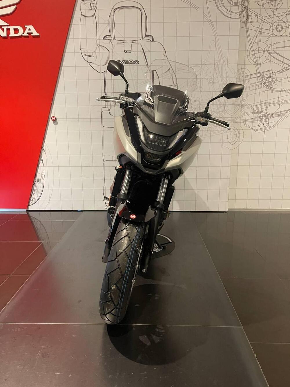 Honda NC 750 X (2025 - 26) (3)