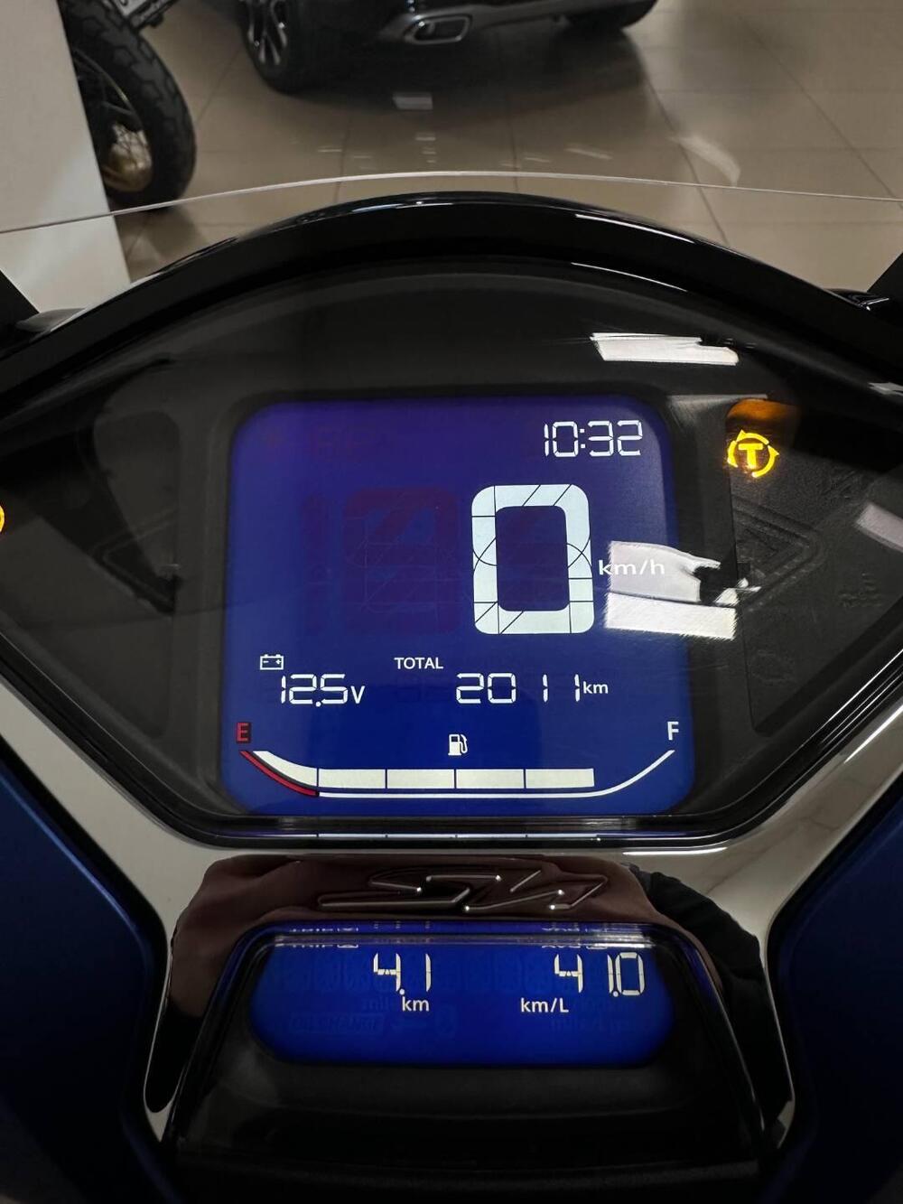 Honda SH 125i (2024 - 25) (3)