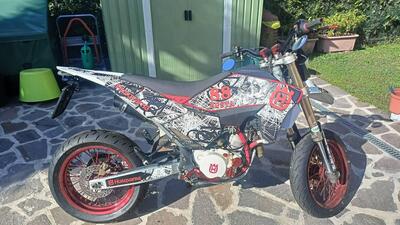 Husqvarna SM 610 (2006) usata