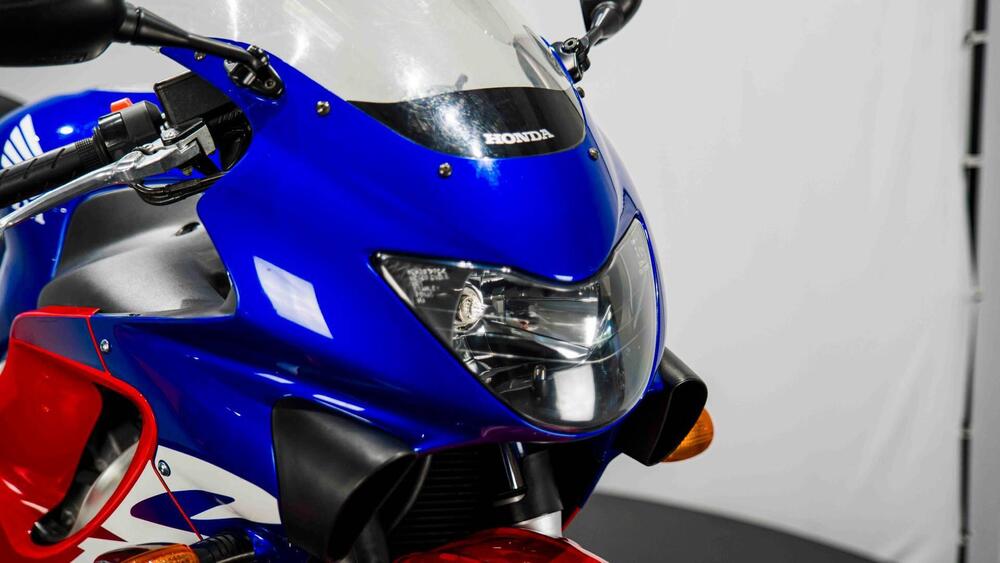 Honda CBR 600 F (1999 - 00) (10)