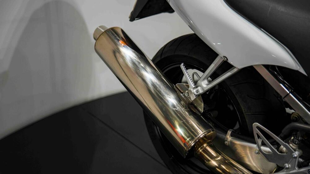 Honda CBR 600 F (1999 - 00) (15)