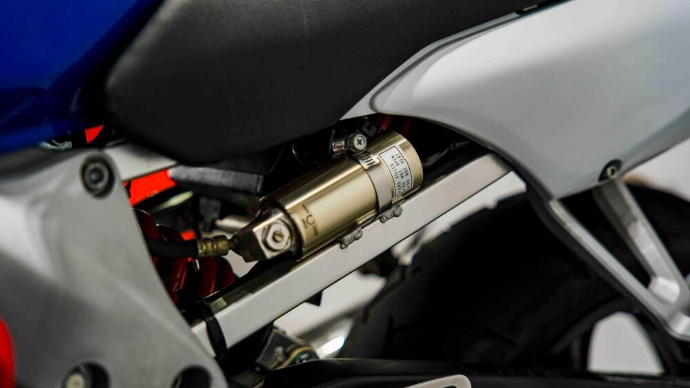 Honda CBR 600 F (1999 - 00) (17)