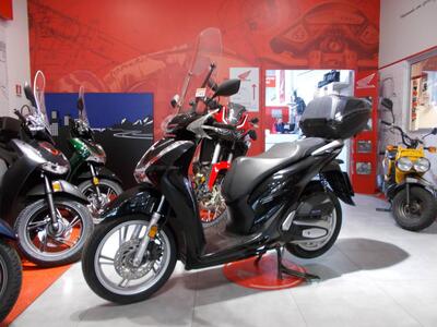 Honda SH 150i (2020 - 23) usata