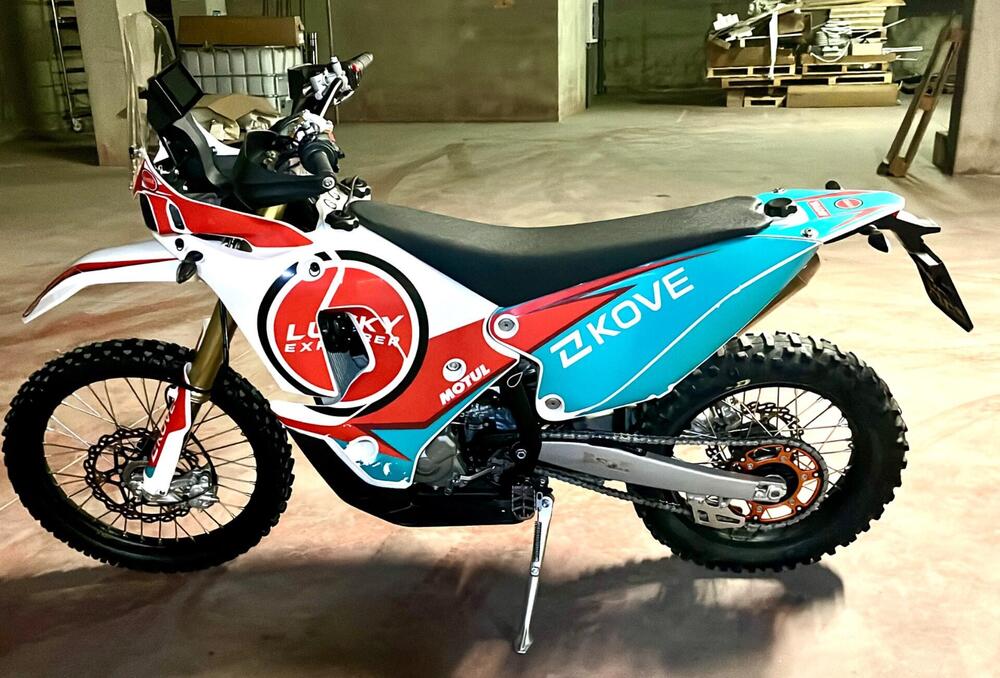 Kove 450 Rally Lucky Explorer Replica (2025 - 26)