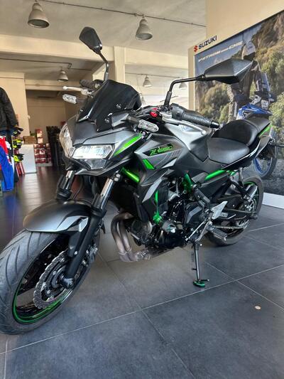 Kawasaki Z 650 (2021 - 24) usata