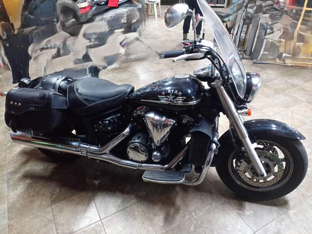 Yamaha XVS 1300 Midnight Star (2006 - 16) (2)