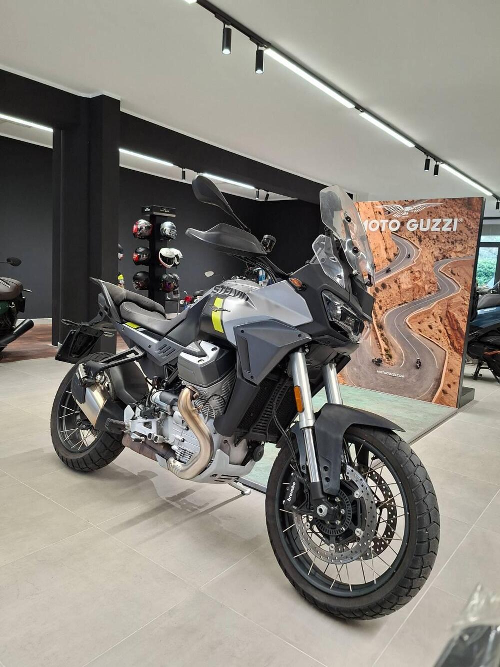 Moto Guzzi Stelvio PFF (2024 - 26) (3)