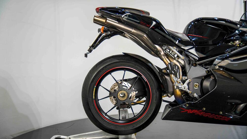 MV Agusta F4 1078 CC (2008 - 11) (11)