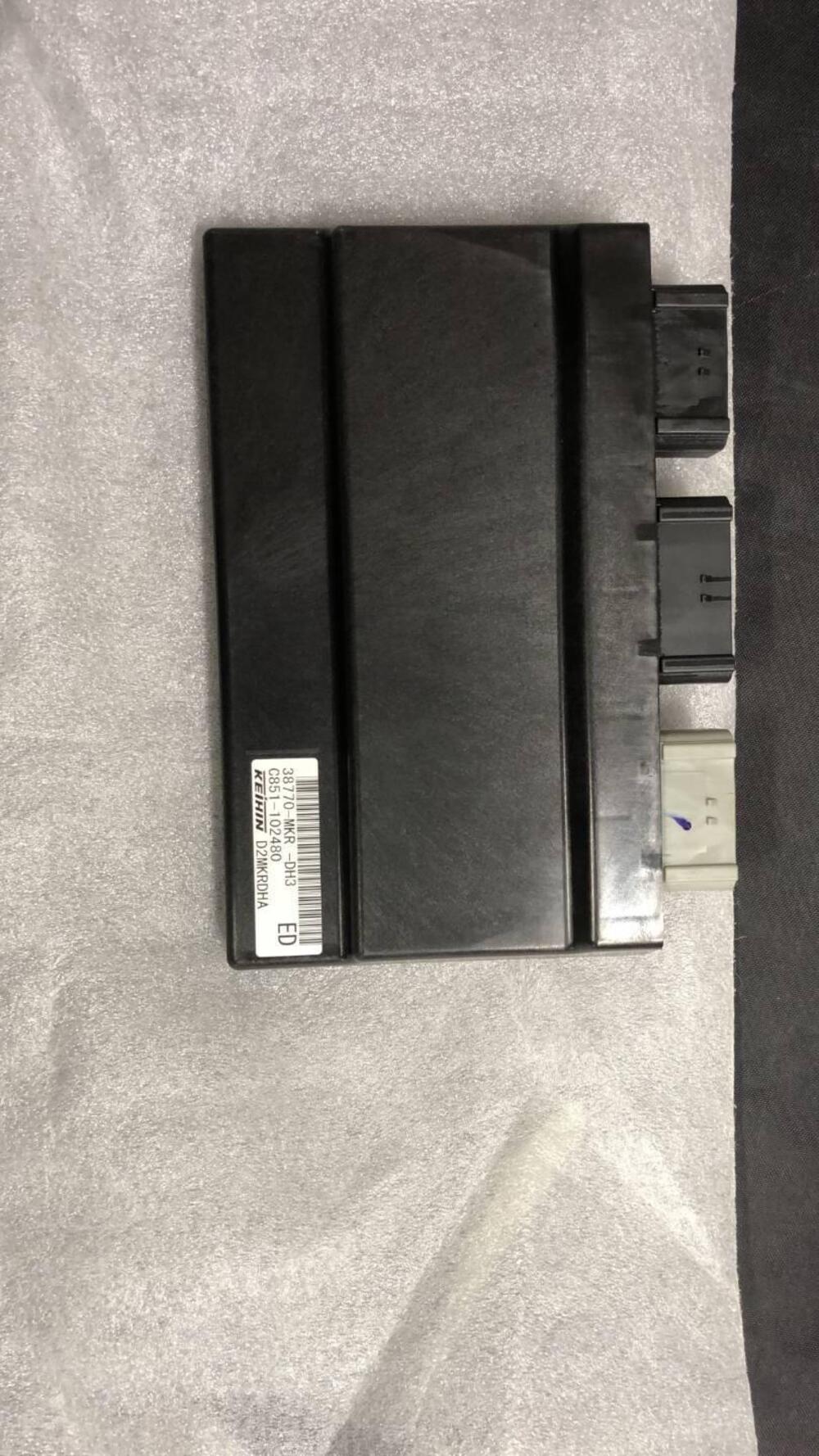 CENTRALINA CONTROLLO MOTORE PER HONDA CBR 1000 RR- (2)